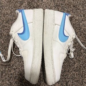 Nike White and Blue Women's Sneakers